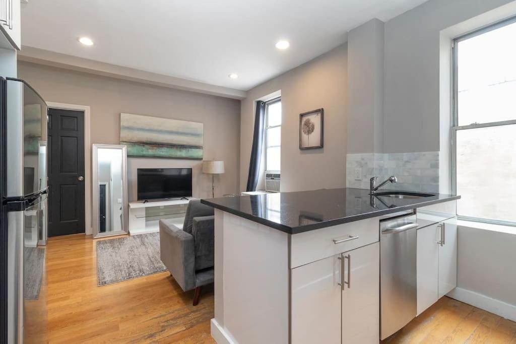 Renovated Lower Eastside 2Br Washer Dryer Нью-Йорк Экстерьер фото